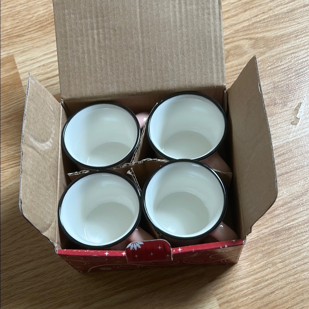 Elegant Pink and White Coffee Cups Set